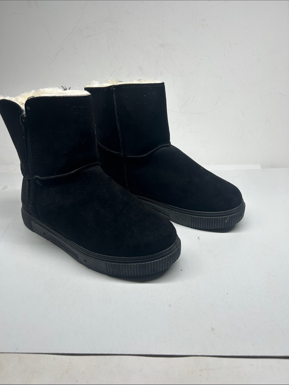 Kids Black Faux-Suede Fur-Lined Winter Boots